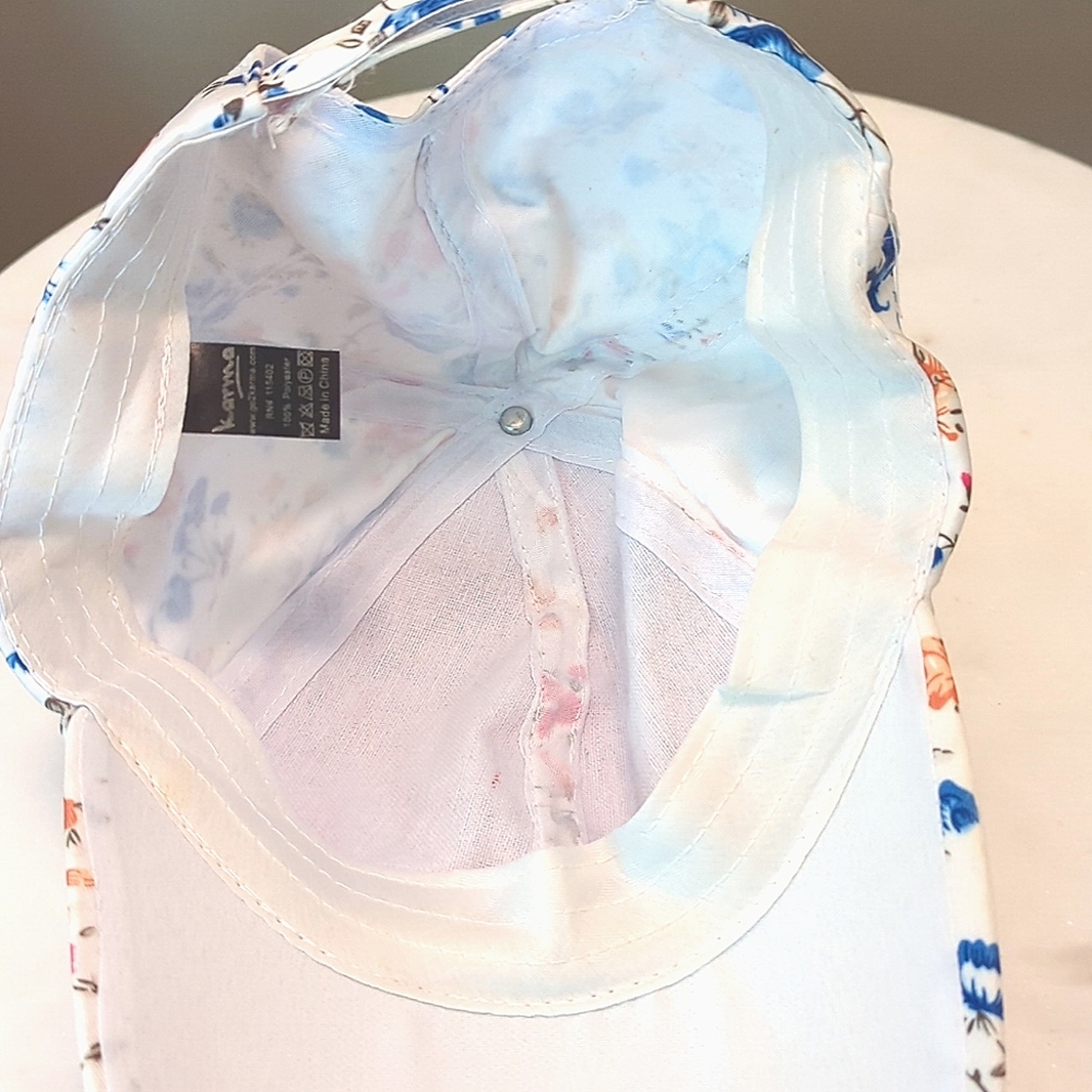 White Flowery Baseball Cap Adjustable Strap - Picture 4 of 5